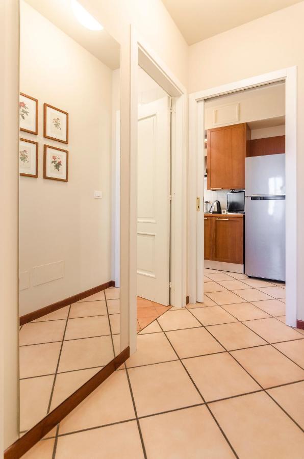 Appartamento Flat 13: Elegante e Luminoso con terrazzo privato Bologna Esterno foto