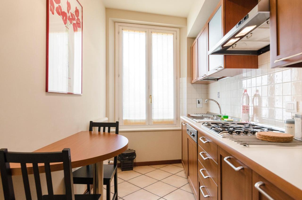Appartamento Flat 13: Elegante e Luminoso con terrazzo privato Bologna Esterno foto